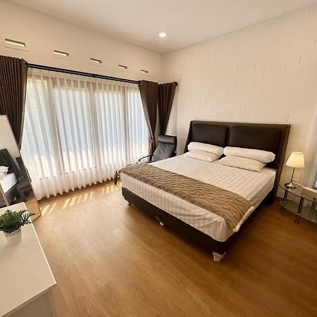 Villa Putih Le Cordon Μπαντούνγκ Εξωτερικό φωτογραφία